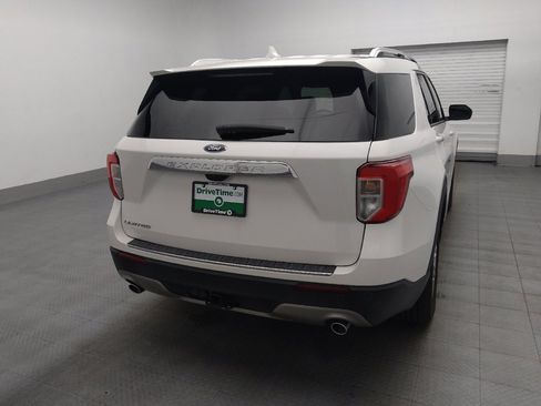 Used 2021 Ford Explorer Limited w/ Equipment Group 301A RWD image 7