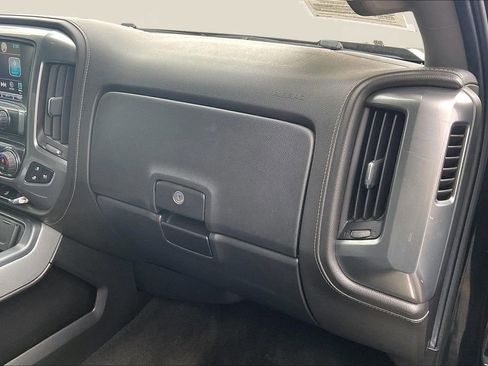 Used 2016 Chevrolet Silverado 1500 LTZ Z71 image 28