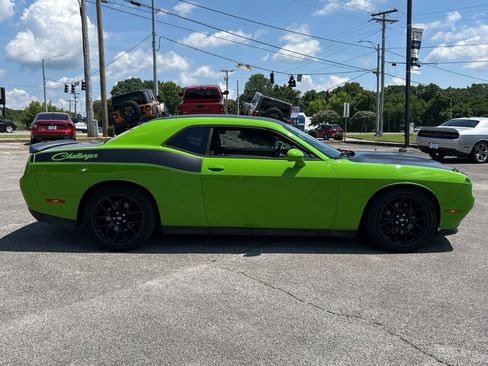 Used 2017 Dodge Challenger T/A RWD image 7