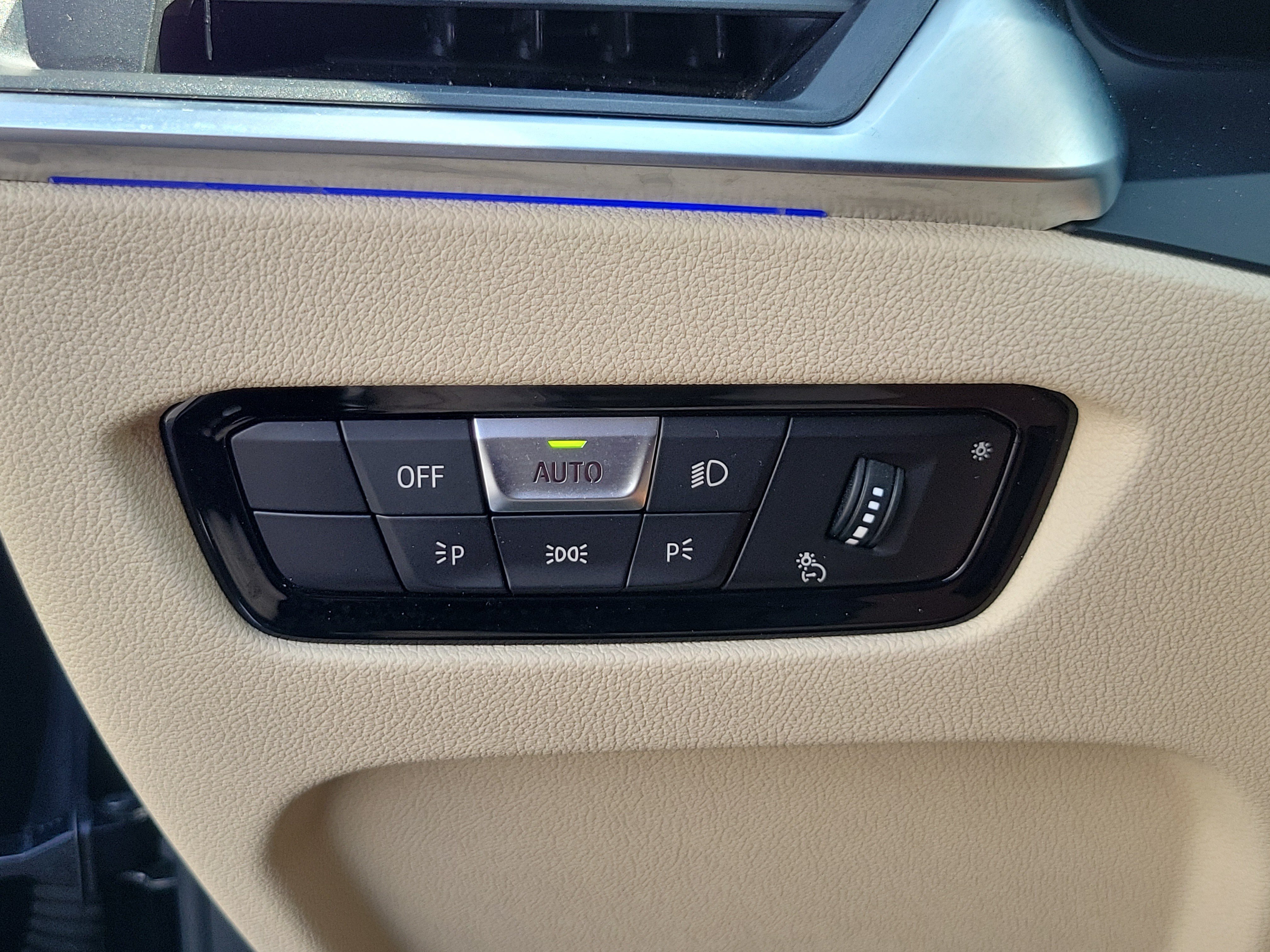 Used 2022 BMW 430i Convertible w/ Convenience Package RWD image 15