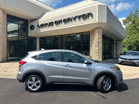 Used 2020 Honda HR-V LX image 9