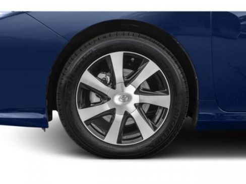 Used 2019 Toyota Mirai image 11