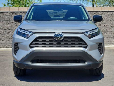 Used 2024 Toyota RAV4 LE FWD image 3