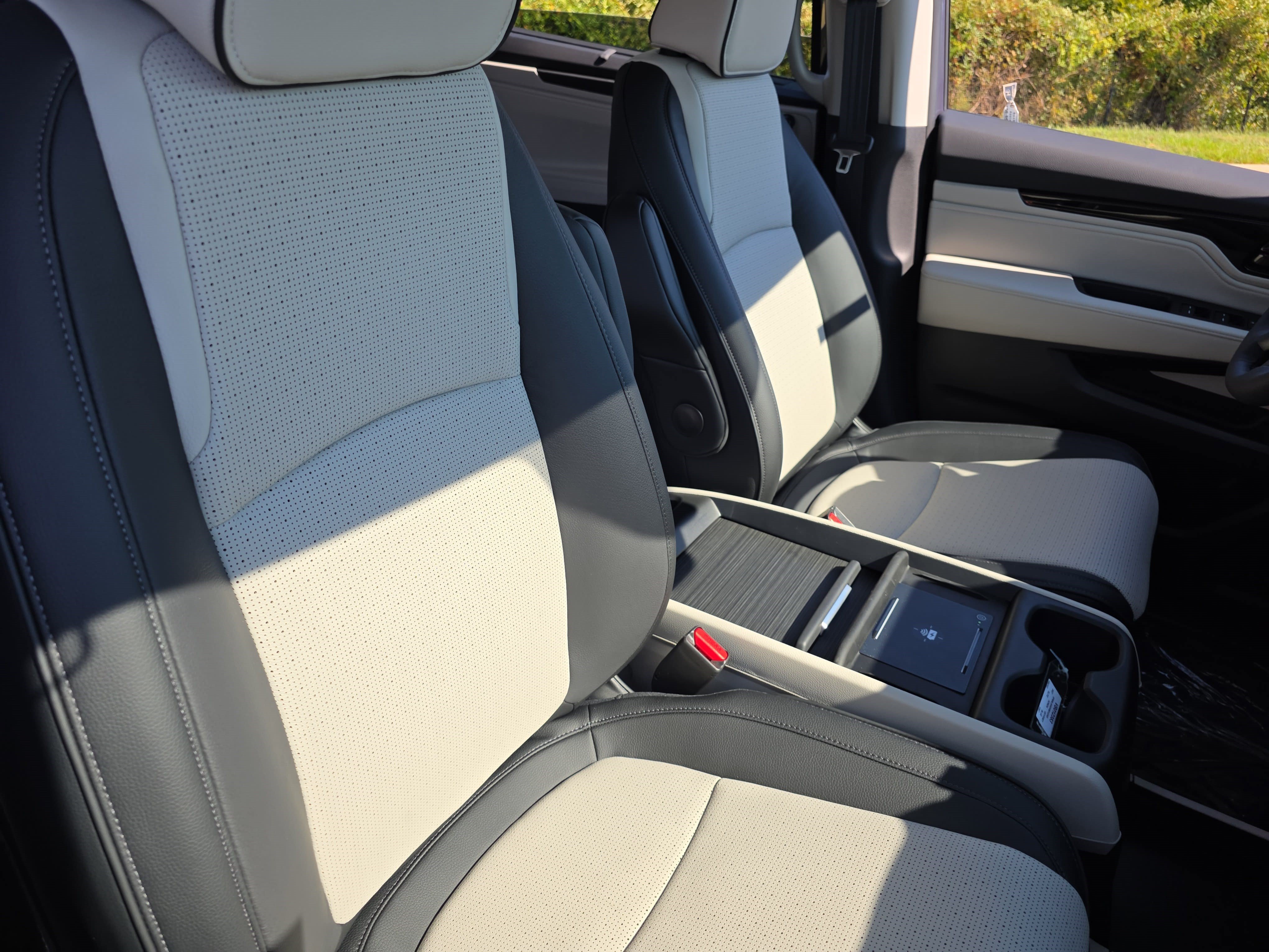 New 2027 Honda Odyssey Elite image 10