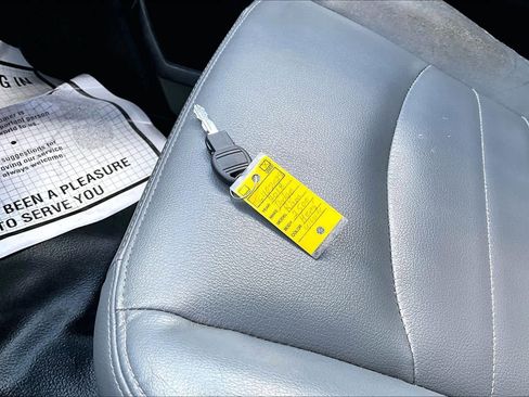 Used 2018 RAM 2500 Tradesman w/ Chrome Appearance Group image 13