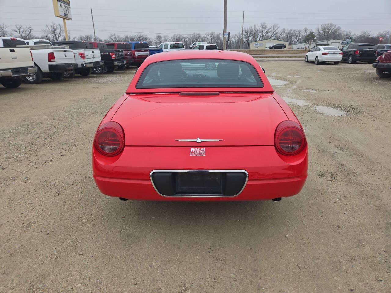 Used 2005 Ford Thunderbird RWD image 14