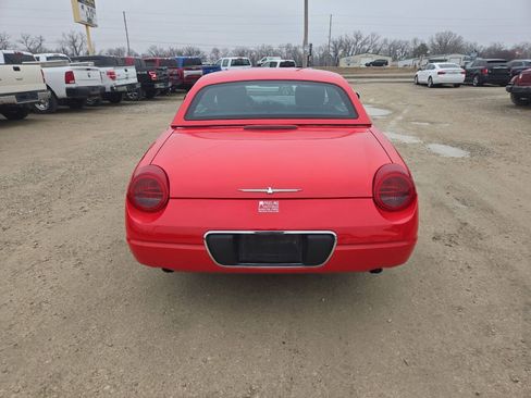 Used 2005 Ford Thunderbird RWD image 14