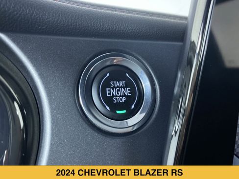 Used 2024 Chevrolet Blazer RS w/ Driver Confidence II Package FWD image 8