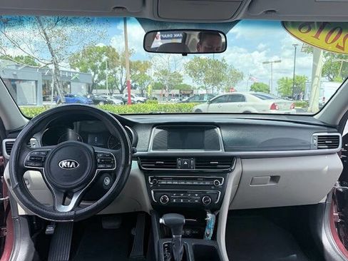 Used 2018 Kia Optima LX w/ Convenience Package FWD image 14
