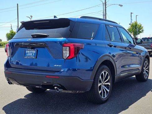 Used 2023 Ford Explorer ST-Line AWD/4WD image 5