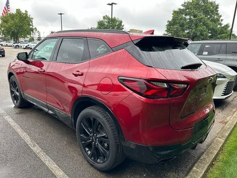 Used 2021 Chevrolet Blazer RS w/ Enhanced Convenience Package AWD/4WD image 4