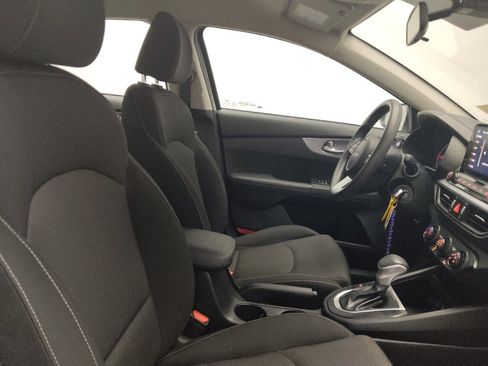 Used 2023 Kia Forte LXS FWD image 21