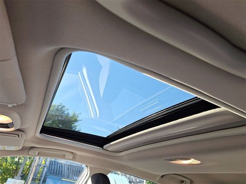 Used 2024 Subaru Impreza 2.0i Sport image 15