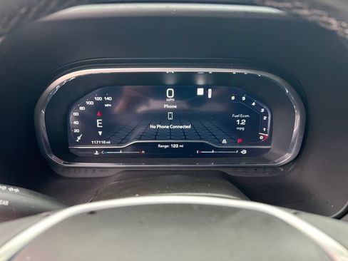 Used 2023 GMC Yukon SLE RWD image 33