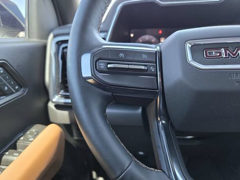 Used 2026 GMC Canyon AT4 w/ Technology Plus Package AWD/4WD image 19
