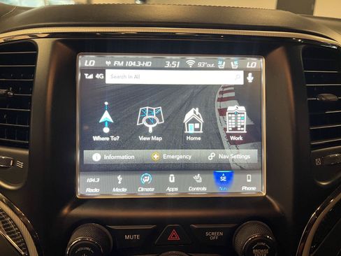 Used 2018 Jeep Grand Cherokee Trackhawk AWD/4WD image 15