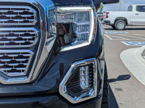 Used 2021 GMC Sierra 1500 Denali w/ Denali Ultimate Package AWD/4WD image 48