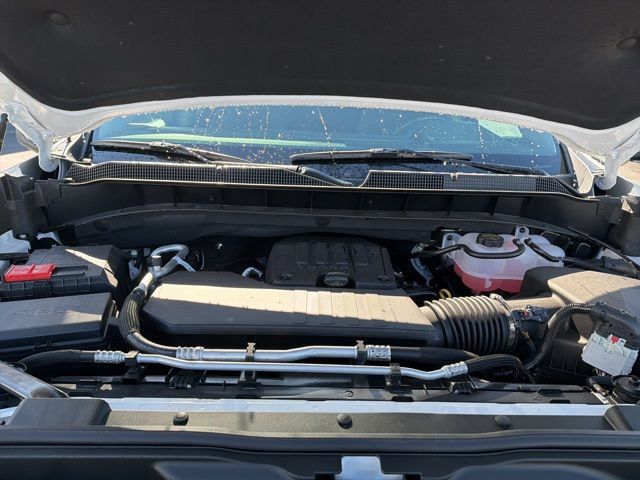 Used 2026 Chevrolet Silverado 1500 LT w/ Safety Package AWD/4WD image 32