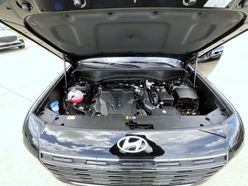 Certified 2026 Hyundai Palisade Calligraphy AWD/4WD image 24