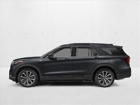 New 2026 Ford Explorer ST-Line w/ ST-Line Street Pack image 3
