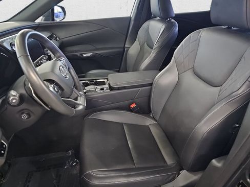 Certified 2024 Lexus RX 350h w/ Accessory Package (K3) image 16