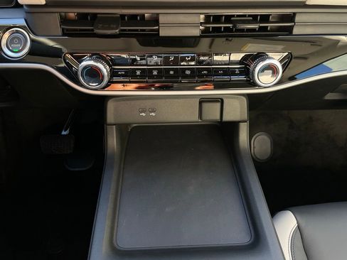 New 2026 Honda Prologue Touring image 19