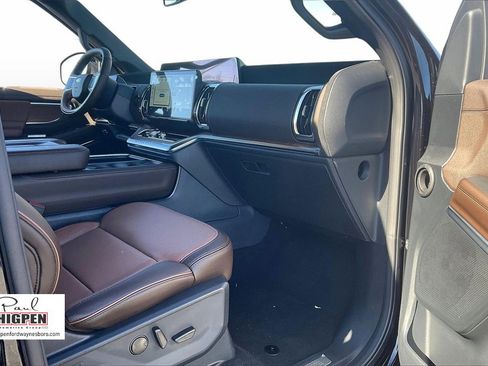 New 2025 Ford Expedition King Ranch image 27