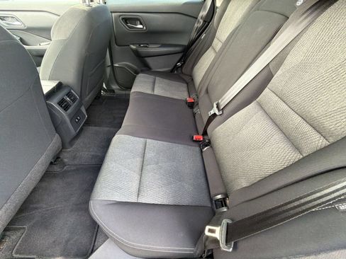 Used 2025 Nissan Rogue SV AWD/4WD image 25