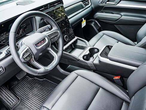 New 2026 GMC Terrain Elevation w/ Elevation Premium Package image 11