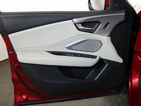 Certified 2025 Acura RDX w/ Technology Package image 22