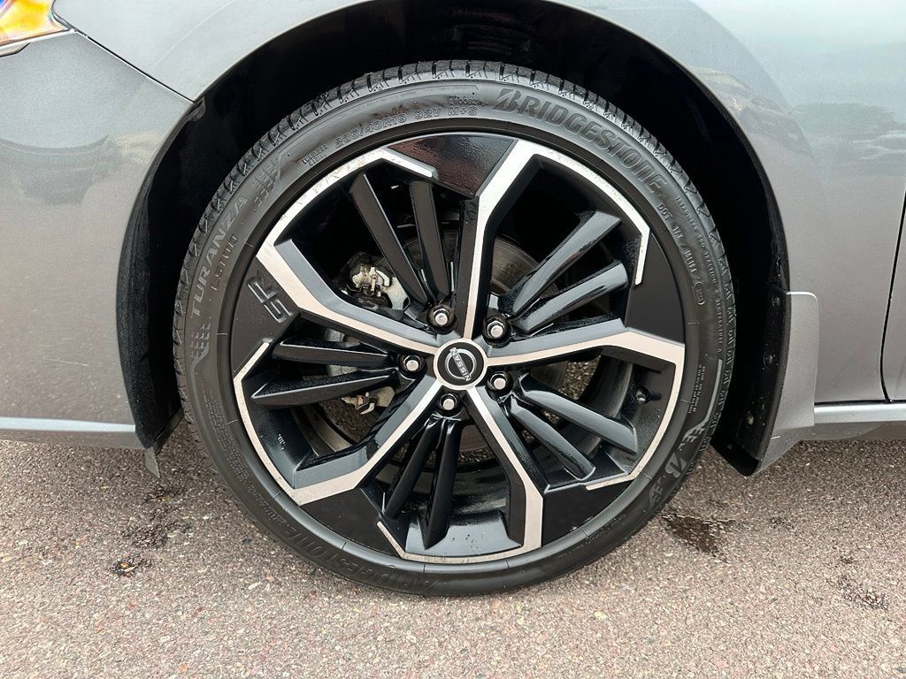 Used 2024 Nissan Altima 2.5 SR AWD/4WD image 40