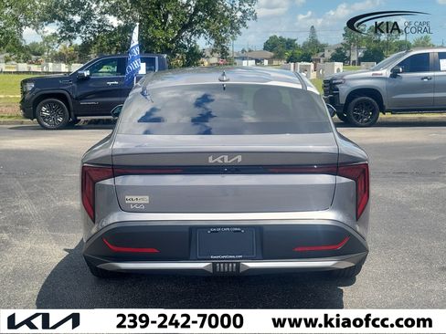 Certified 2025 Kia K4 FWD image 5
