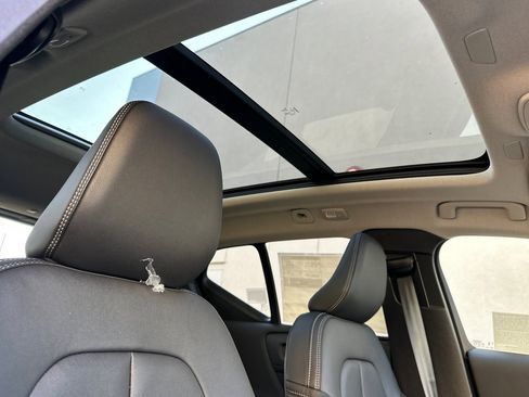 New 2026 Volvo XC40 B5 Plus w/ Protection Package Premier image 18