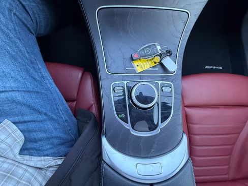 Used 2018 Mercedes-Benz C 300 Sedan image 23