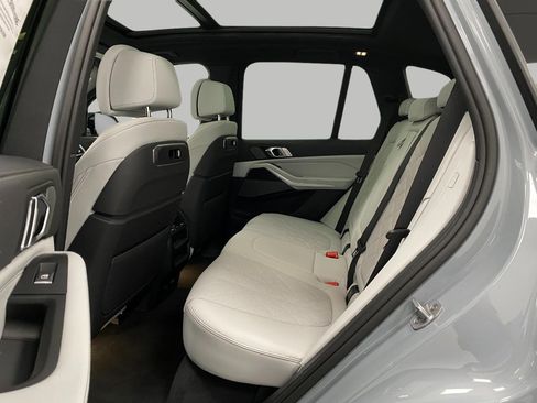 New 2026 BMW X5 xDrive50e AWD/4WD image 31