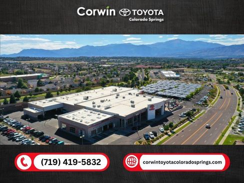 Used 2025 Toyota Sequoia SR5 image 11