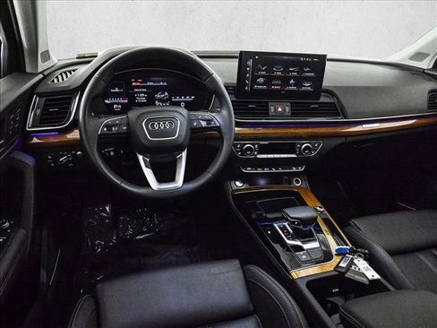 Used 2023 Audi Q5 2.0T Prestige image 19