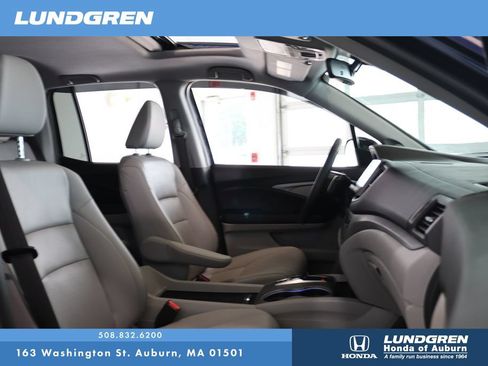 Used 2023 Honda Ridgeline RTL-E image 17