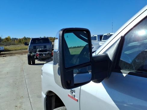 New 2026 RAM 3500 Laramie w/ Max Tow Package image 20