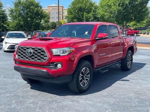 Used 2020 Toyota Tacoma TRD Sport w/ TRD Premium Sport Package RWD image 7