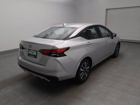 Used 2025 Nissan Versa SV FWD image 9