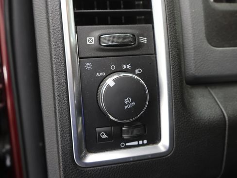 Used 2019 RAM 1500 Big Horn image 39