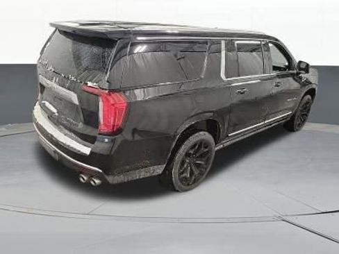 Used 2021 GMC Yukon XL Denali image 3