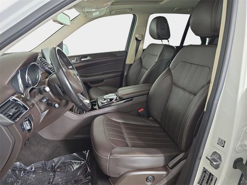 Used 2018 Mercedes-Benz GLE 350 4MATIC image 18