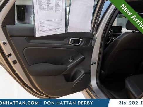 Used 2022 Honda Civic Sport image 18