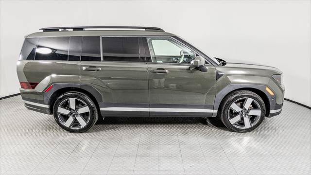 Used 2024 Hyundai Santa Fe Limited AWD/4WD image 8