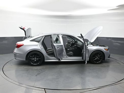 Used 2023 Honda Civic Sport image 44