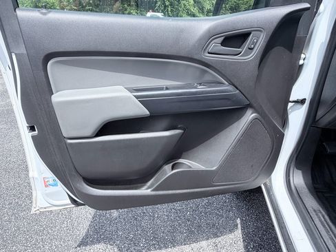 Used 2016 Chevrolet Colorado W/T w/ WT Convenience Package RWD image 23
