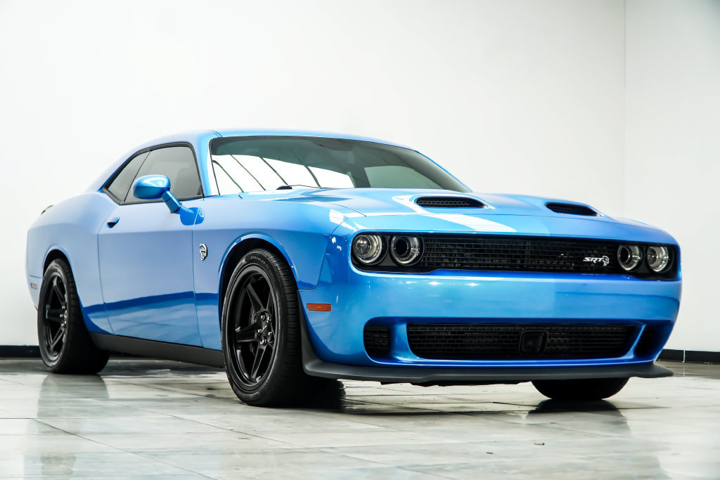Used 2023 Dodge Challenger SRT Hellcat RWD image 5