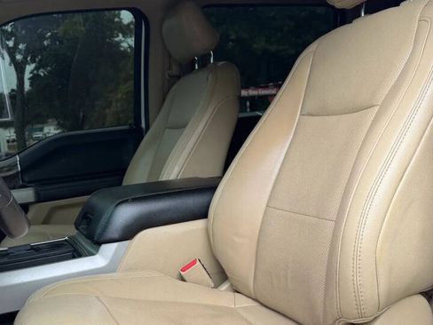 Used 2017 Ford F250 Lariat w/ Lariat Ultimate Package AWD/4WD image 15